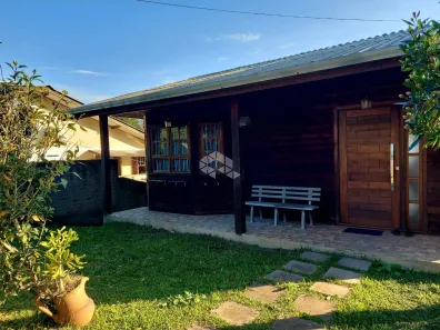 Casa com 2 Quartos à venda, 128m² no Vila Maggi, Canela