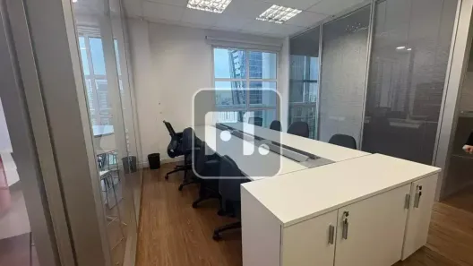 Sala Comercial para venda ou aluguel, 107m² no Cidade Monções, São Paulo