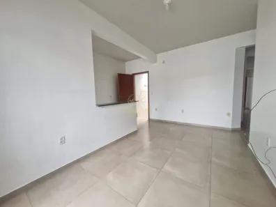 Apartamento com 3 Quartos para alugar, 90m² no São Vicente, Itajaí
