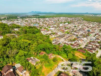 Lote/Terreno à venda, 620m² no Boa Vista, Joinville