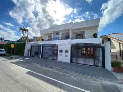 Sobrado com 3 Quartos à venda, 158m² no Amizade, Jaraguá do Sul