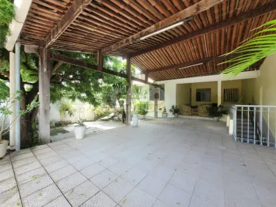 Casa com 4 Quartos à venda, 180m² no Neópolis, Natal