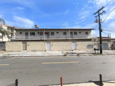 Imóvel Comercial com 12 Quartos à venda, 466m² no Setor Urias Magalhães, Goiânia