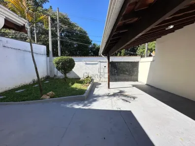 Casa com 3 Quartos à venda, 165m² no Parque Jambeiro, Campinas