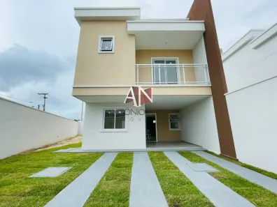 Casa com 4 Quartos à venda, 127m² no Centro, Eusébio