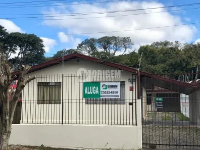 Casa com 5 Quartos para alugar, 172m² no Jardim Social, Curitiba