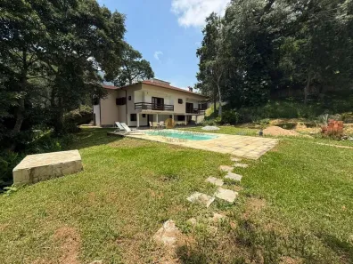 Casa com 5 Quartos à venda, 266m² no Granja Guarani, Teresópolis