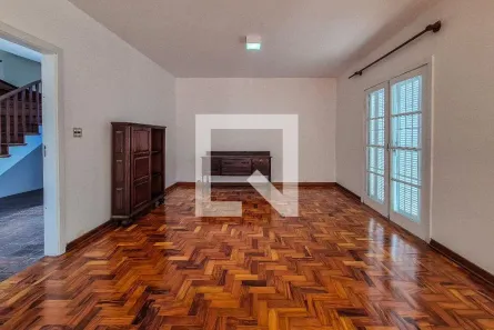 Casa com 6 Quartos à venda, 600m² no Caxingui, São Paulo