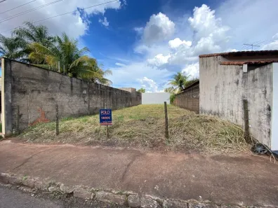 Lote/Terreno à venda, 316m² no Jardim Karaíba, Uberlândia