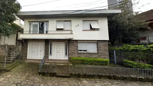 Casa com 4 Quartos para alugar, 235m² no Pio X, Caxias do Sul