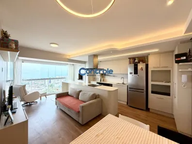 Apartamento com 2 Quartos à venda, 62m² no Praia Comprida, São José