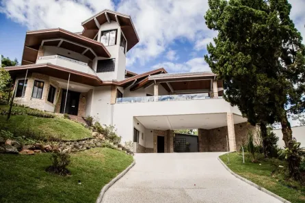 Casa de Condomínio com 5 Quartos para alugar, 700m² no Jardim das Colinas, São José dos Campos