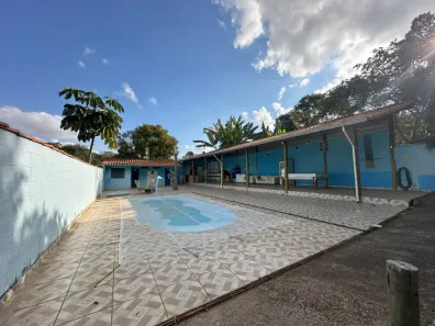 Fazenda/Sítio com 3 Quartos à venda, 1000m² no Chácara Planalto, Contagem