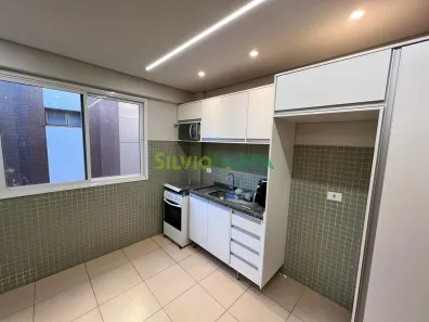 Apartamento com 1 Quarto para alugar, 37m² no Zona 07, Maringá