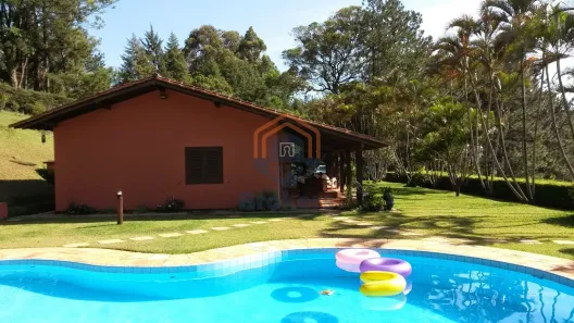 Casa de Condomínio com 4 Quartos para alugar, 550m² no Caixa D´Água, Vinhedo