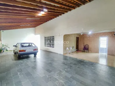 Casa com 3 Quartos à venda, 213m² no Parque Gramado, Americana