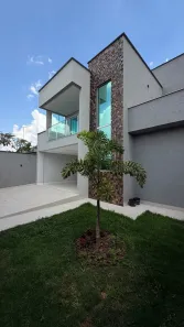 Sobrado com 4 Quartos à venda, 205m² no Vila Bonsucesso, Senador Canedo