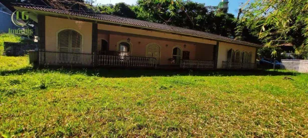 Casa de Condomínio com 4 Quartos à venda, 473m² no Badu, Niterói