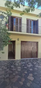 Casa com 4 Quartos para alugar, 180m² no Três Vendas, Pelotas