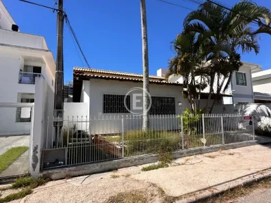 Casa com 3 Quartos à venda, 100m² no Pagani, Palhoça