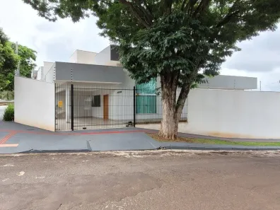 Casa com 3 Quartos à venda, 122m² no Copacabana Residencial, Maringá
