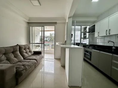 Apartamento com 2 Quartos à venda, 63m² no Coqueiros, Florianópolis