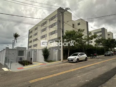 Apartamento com 2 Quartos para alugar, 45m² no Belvedere, Montes Claros
