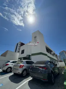 Prédio Comercial com 17 Quartos para alugar, 375m² no Candelária, Natal