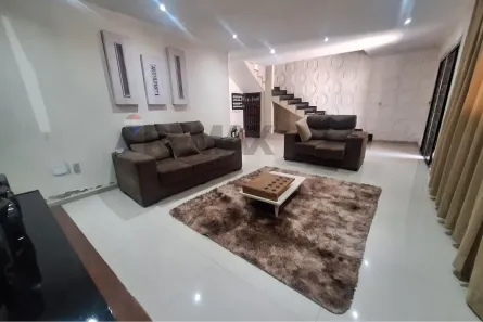 Sobrado com 3 Quartos à venda, 400m² no Riacho Fundo I, Brasília