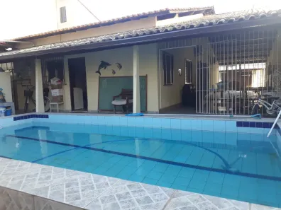 Casa com 4 Quartos à venda, 375m² no Itaipu, Niterói