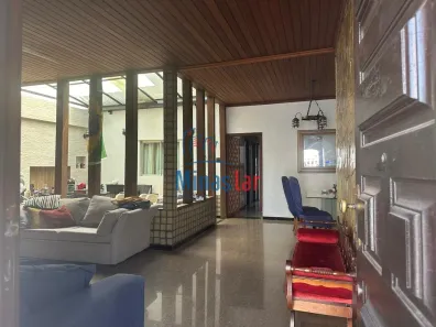 Casa com 3 Quartos à venda, 380m² no Sagrada Família, Belo Horizonte