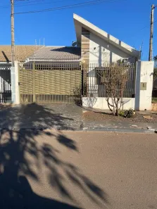Casa com 3 Quartos à venda, 100m² no Loteamento Sumaré, Maringá