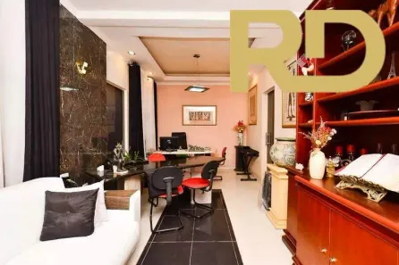 Casa com 6 Quartos à venda, 239m² no Santa Tereza, Belo Horizonte