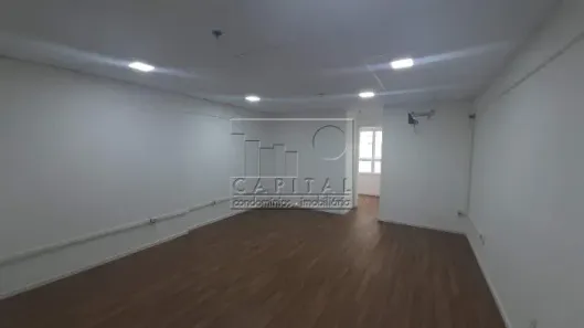 Sala Comercial para alugar, 38m² no Centro, Barueri