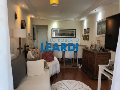 Apartamento com 2 Quartos à venda, 75m² no Vila Hamburguesa, São Paulo