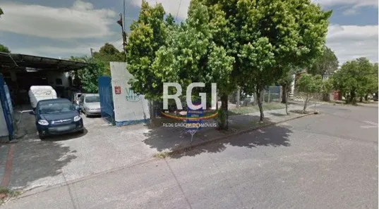 Galpão/Depósito/Armazém à venda, 750m² no Vila Ipiranga, Porto Alegre