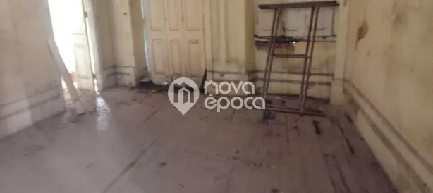Prédio Comercial com 4 Quartos à venda, 180m² no Praça da Bandeira, Rio de Janeiro