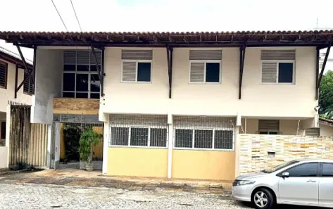 Casa com 4 Quartos para alugar, 200m² no Tirol, Natal