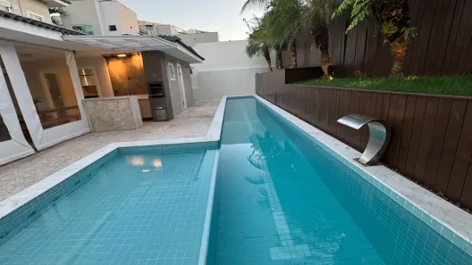 Casa de Condomínio com 5 Quartos à venda, 350m² no Alphaville (Abrantes), Camaçari