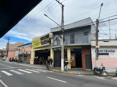 Sala Comercial à venda, 188m² no Centro, Jacareí