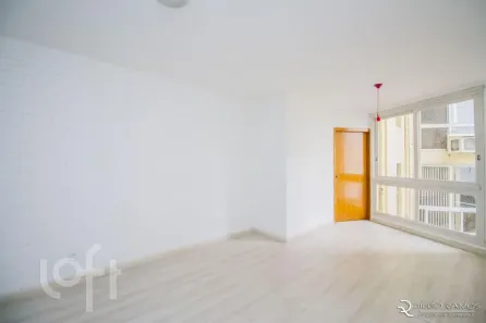 Apartamento com 2 Quartos à venda, 73m² no Centro Histórico, Porto Alegre