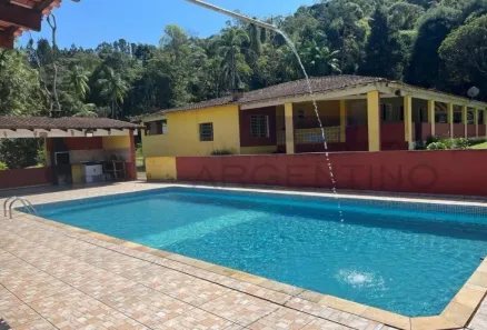 Fazenda/Sítio com 5 Quartos à venda, 250m² no , Mogi das Cruzes
