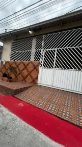 Casa com 2 Quartos para alugar, 200m² no Nova Cidade, Manaus
