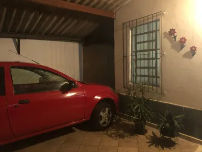 Casa com 2 Quartos à venda, 136m² no Jardim Eloyna, Pindamonhangaba