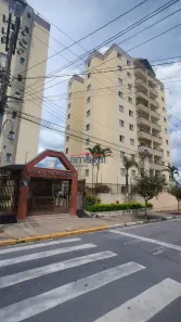 Apartamento com 3 Quartos para alugar, 77m² no Centro, Jacareí