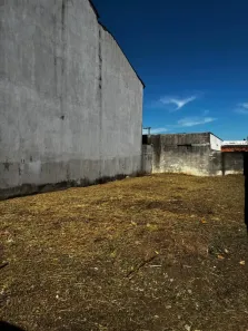 Lote/Terreno à venda, 135m² no Jardim Ana Rosa, Taubaté