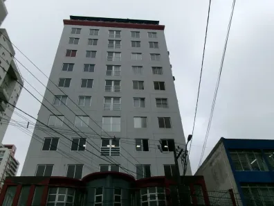 Sala Comercial para alugar, 90m² no Centro, Curitiba