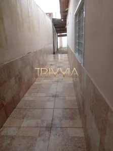 Casa com 3 Quartos à venda, 150m² no Jardim Holanda, Uberlândia