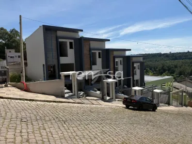 Sobrado com 3 Quartos à venda, 154m² no Santa Lúcia, Caxias do Sul