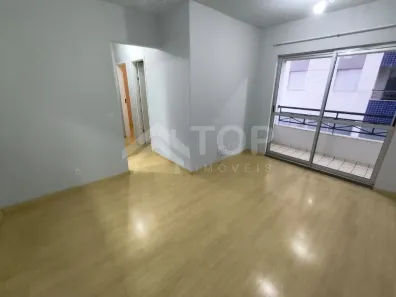Apartamento com 3 Quartos para venda ou aluguel, 70m² no Centro, São Carlos